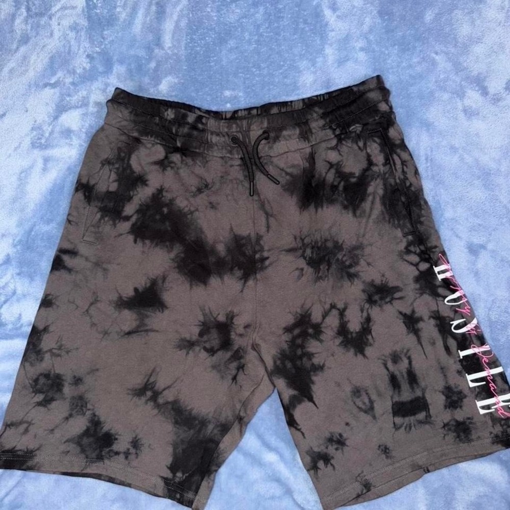 Supply & Demand black tie dye shorts men Size XXL‎